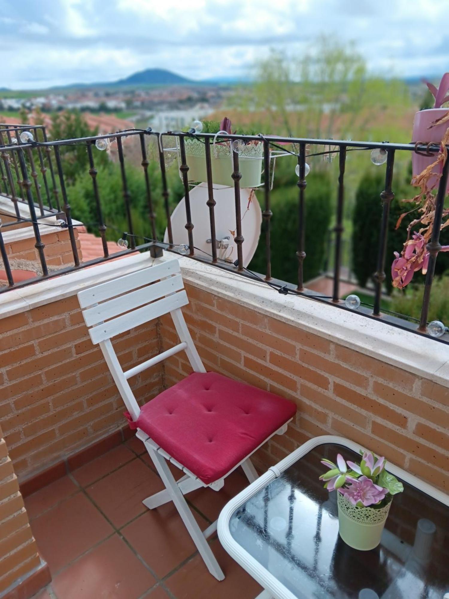 Homestay En Con Piscina